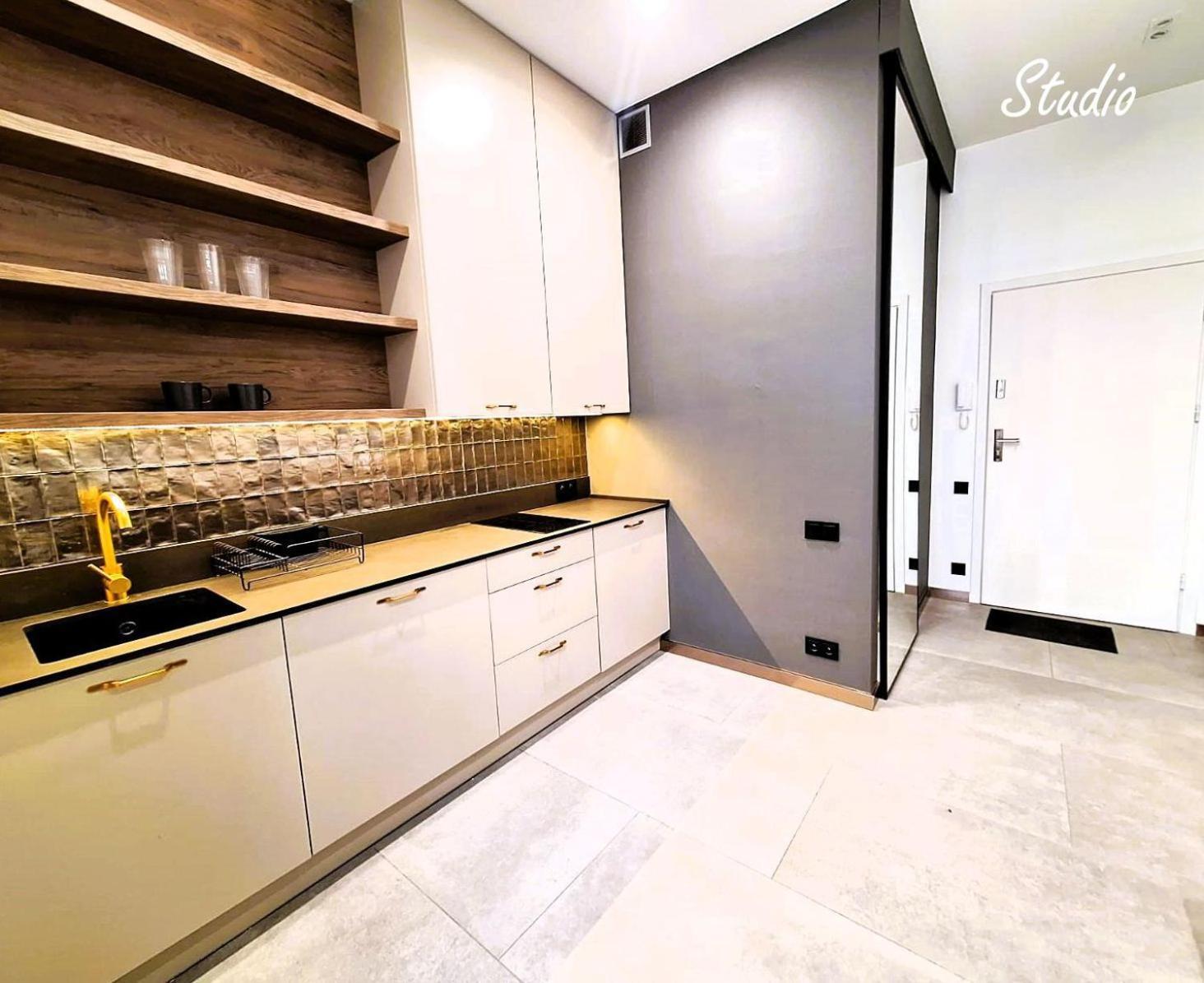 Gold City Point Piotrkowska 37 Λοτζ Εξωτερικό φωτογραφία