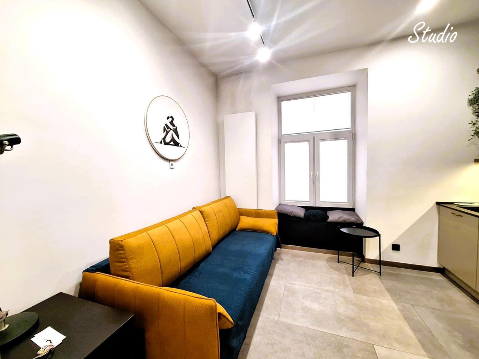 Gold City Point Piotrkowska 37 Λοτζ Εξωτερικό φωτογραφία